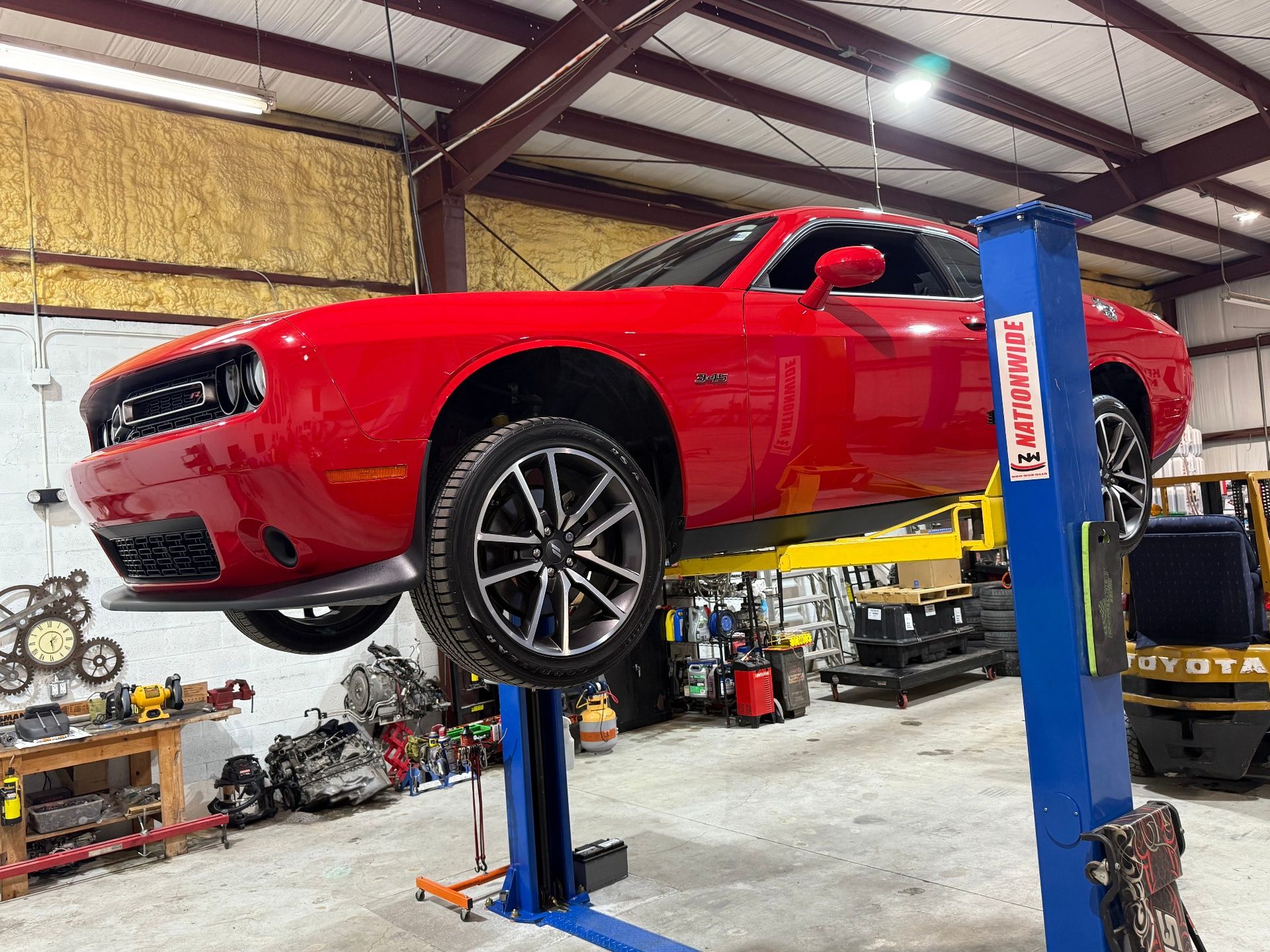 5 Signs Your Brakes Need Service