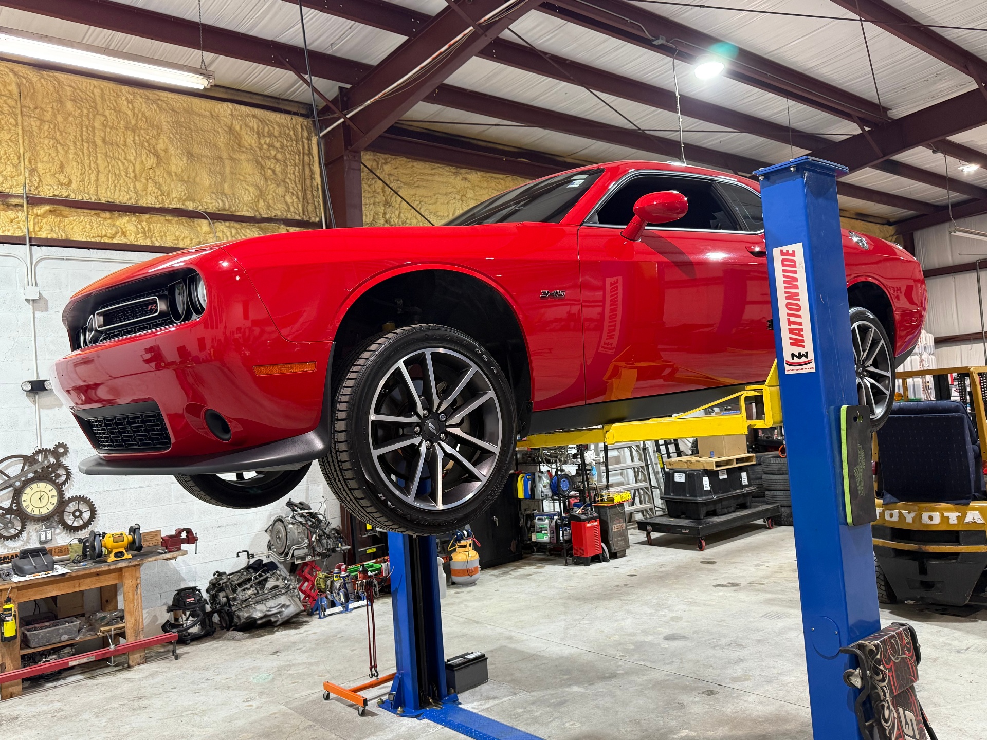 5 Signs Your Brakes Need Service